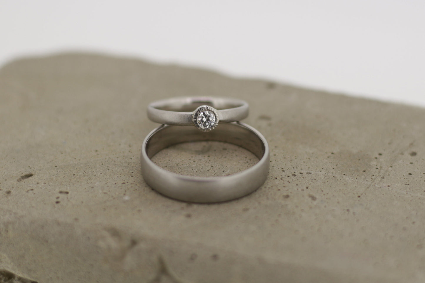 Platin Eheringe Damenring Solitär mit Brillant