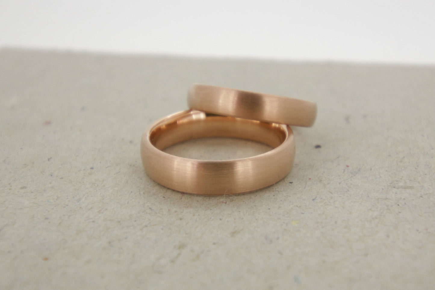 Rotgold Eheringe (333/585/750) | schlicht und matt