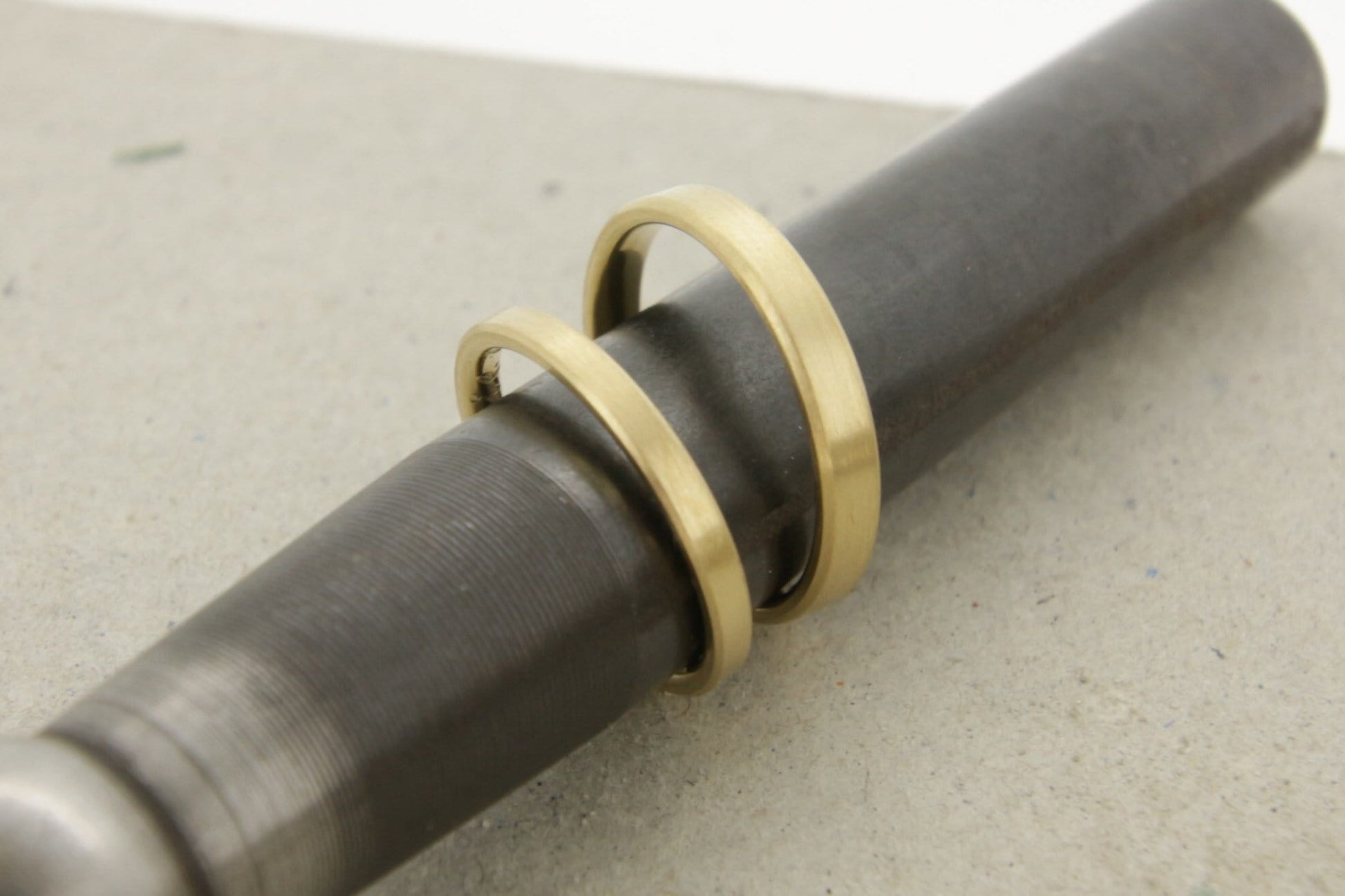 Eheringe Gelbgold, gerade, mattiert