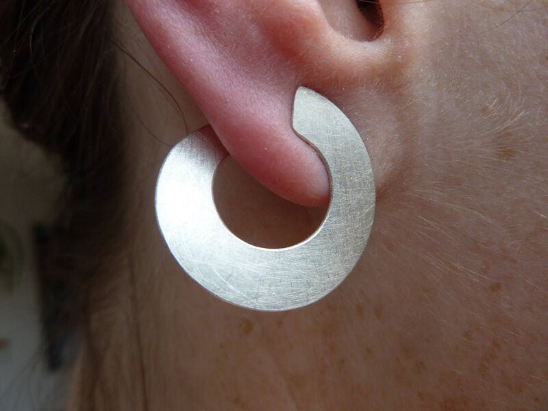 Creolen Silber | asymmetrisch - Goldschmiede Miret