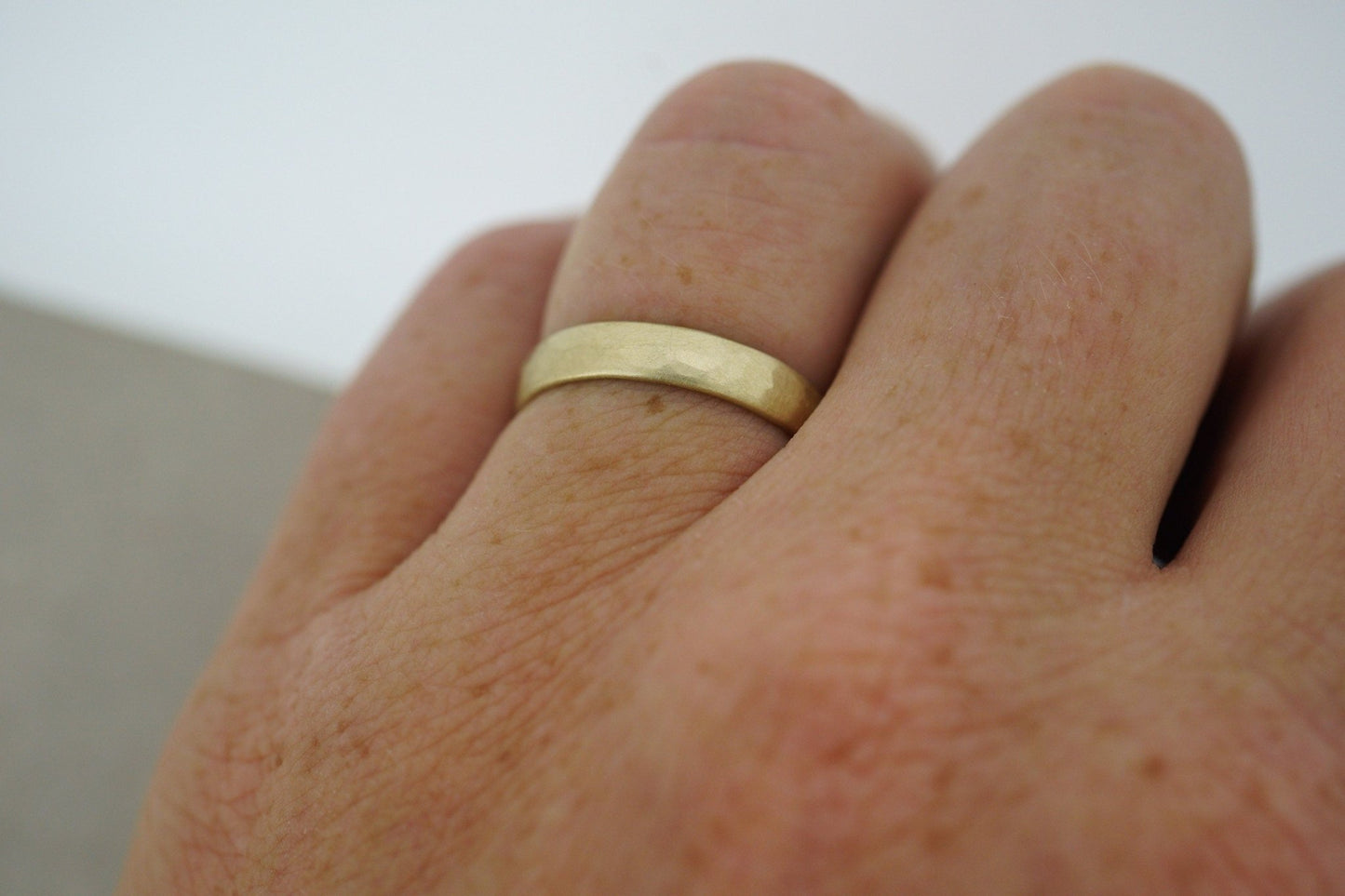 Gelbgold (333/585/750) Eheringpaar | gehämmert - Goldschmiede Miret