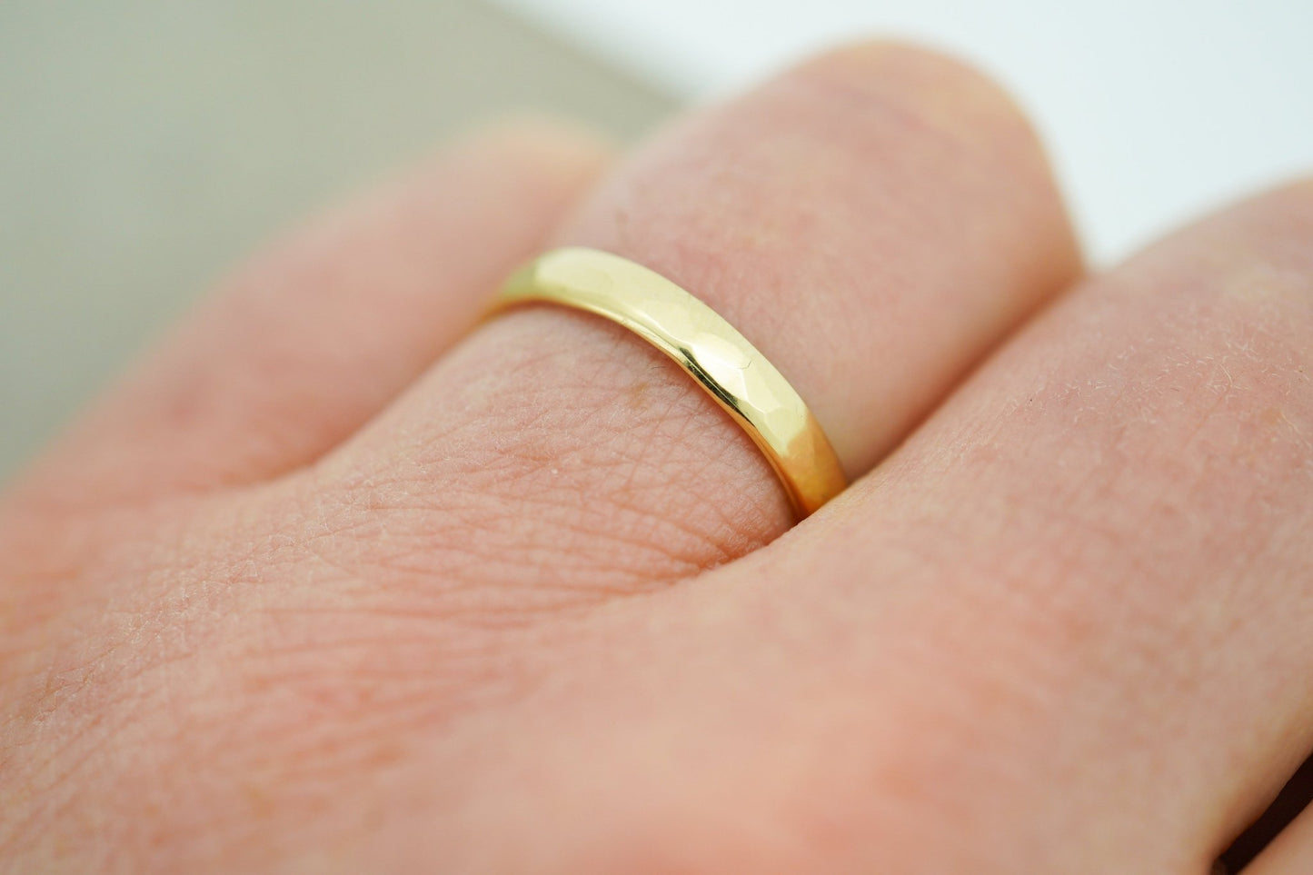 Gelbgold Eheringe (333/585/750) | gehämmert | poliert - Goldschmiede Miret