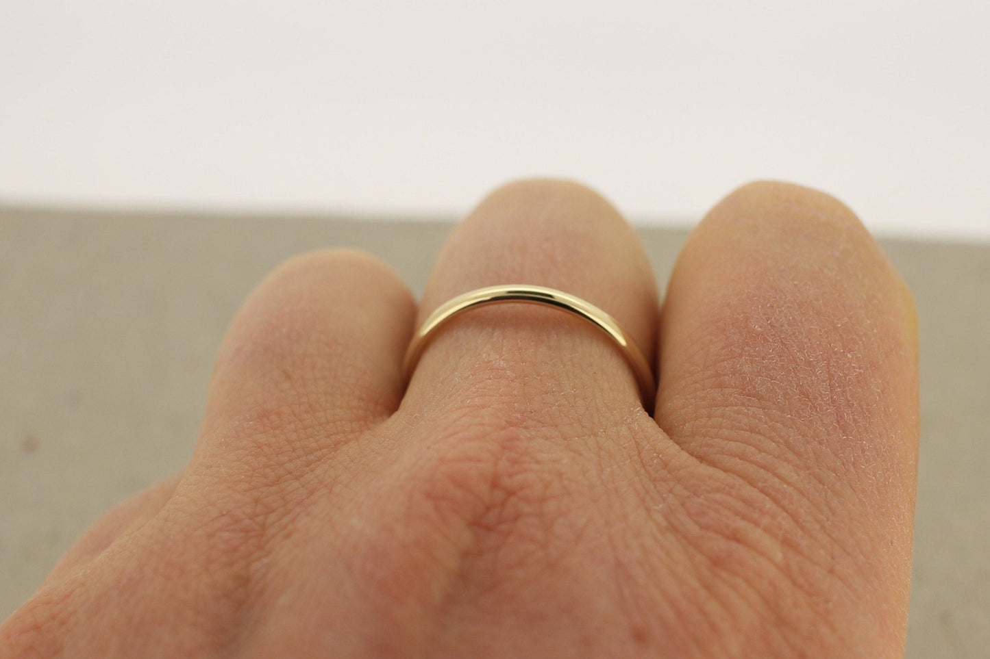 Gelbgold Eheringe (333/585/750/Fairtrade) | 2 mm schmal | oval, matt, poliert, klassisch - Goldschmiede Miret