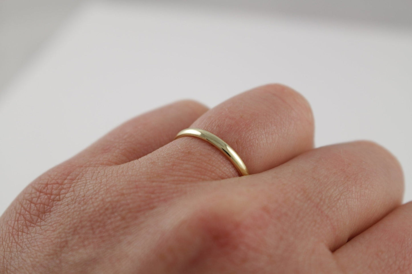 Gelbgold Eheringe (333/585/750/Fairtrade) | 2 mm schmal | oval, matt, poliert, klassisch - Goldschmiede Miret