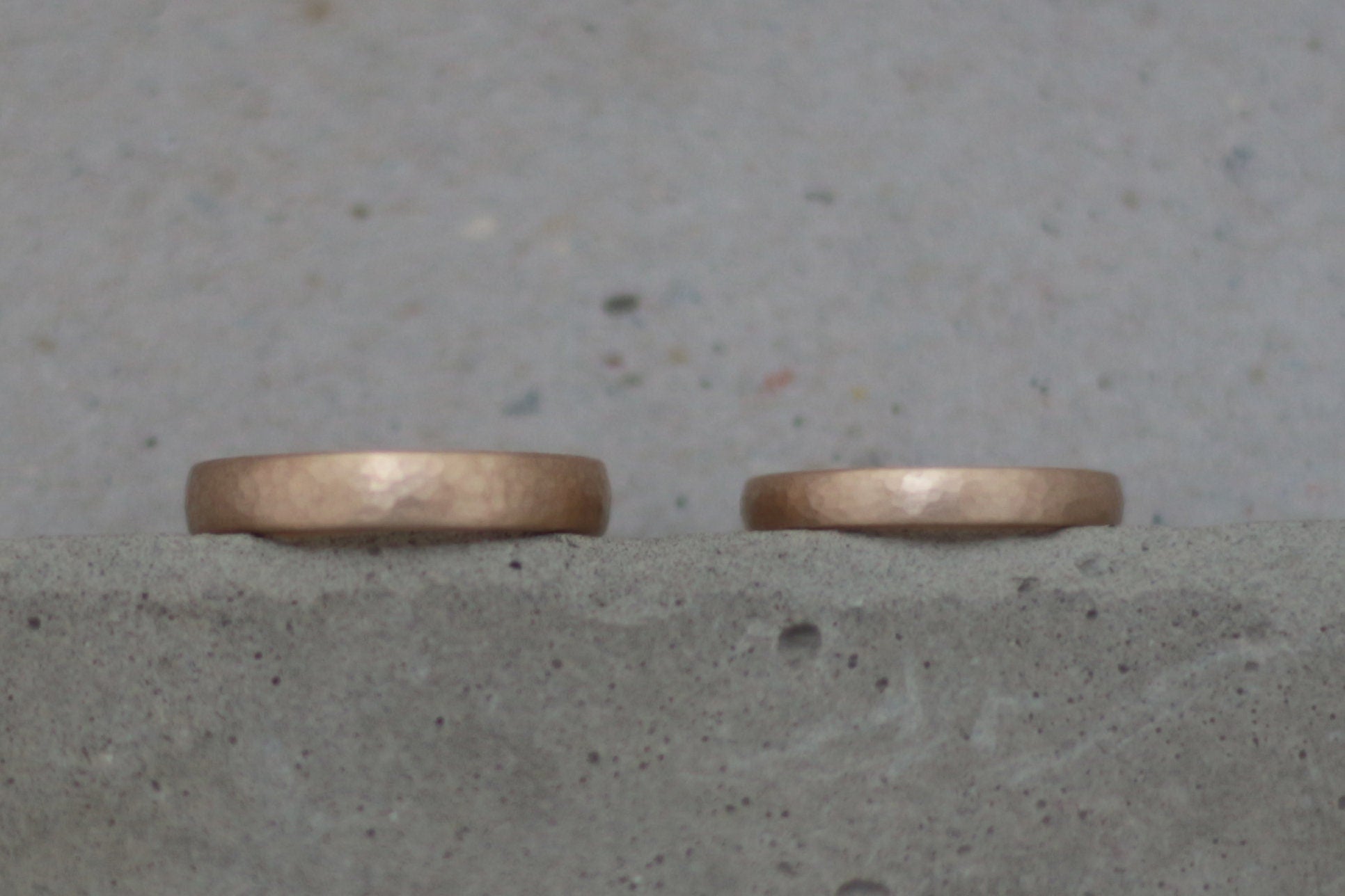 Roségold Eheringe (333/585/750) | gehämmert, oval, rund, abgerundet, gewölbt - Goldschmiede Miret