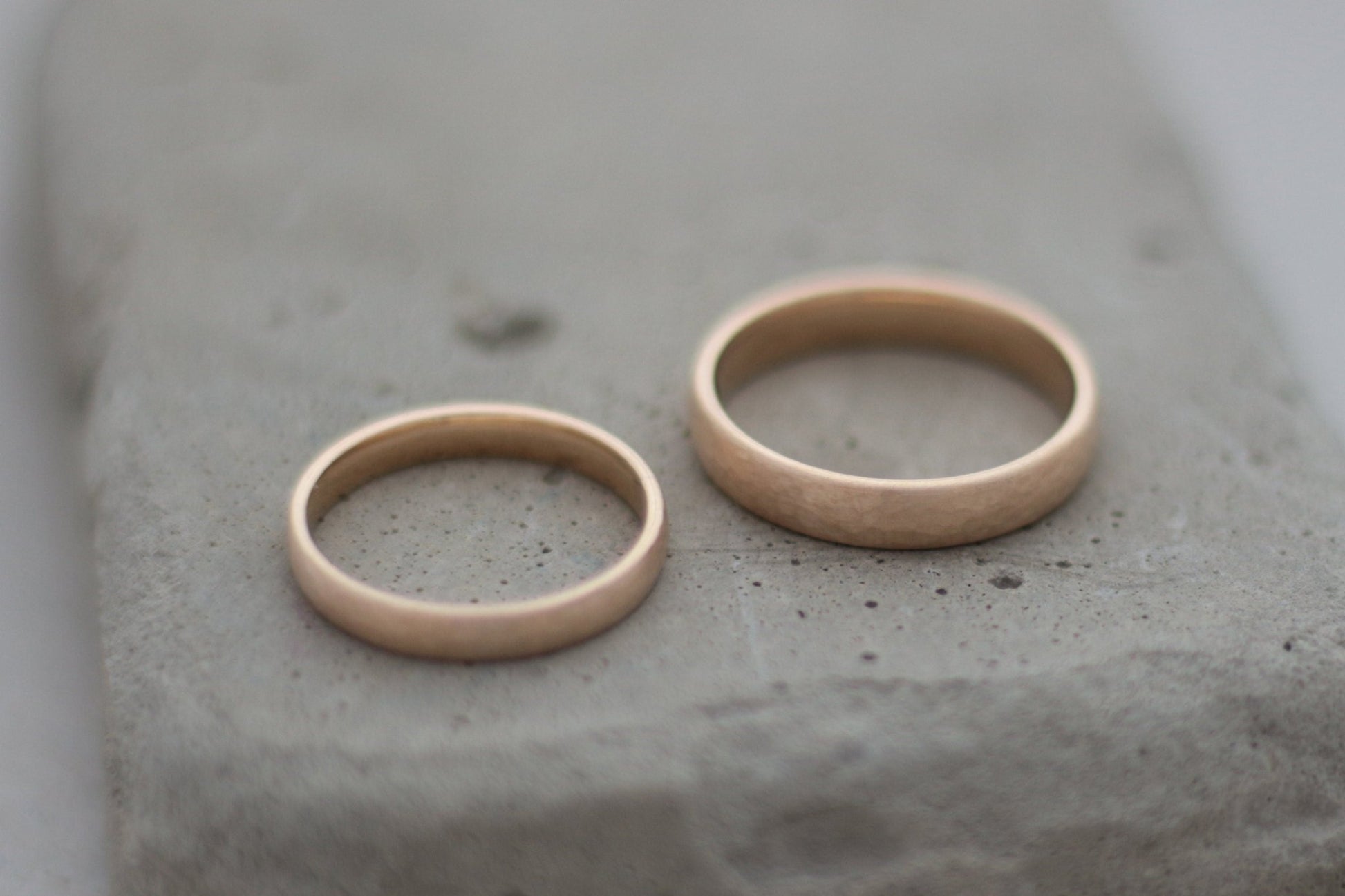 Roségold Eheringe (333/585/750) | gehämmert, oval, rund, abgerundet, gewölbt - Goldschmiede Miret