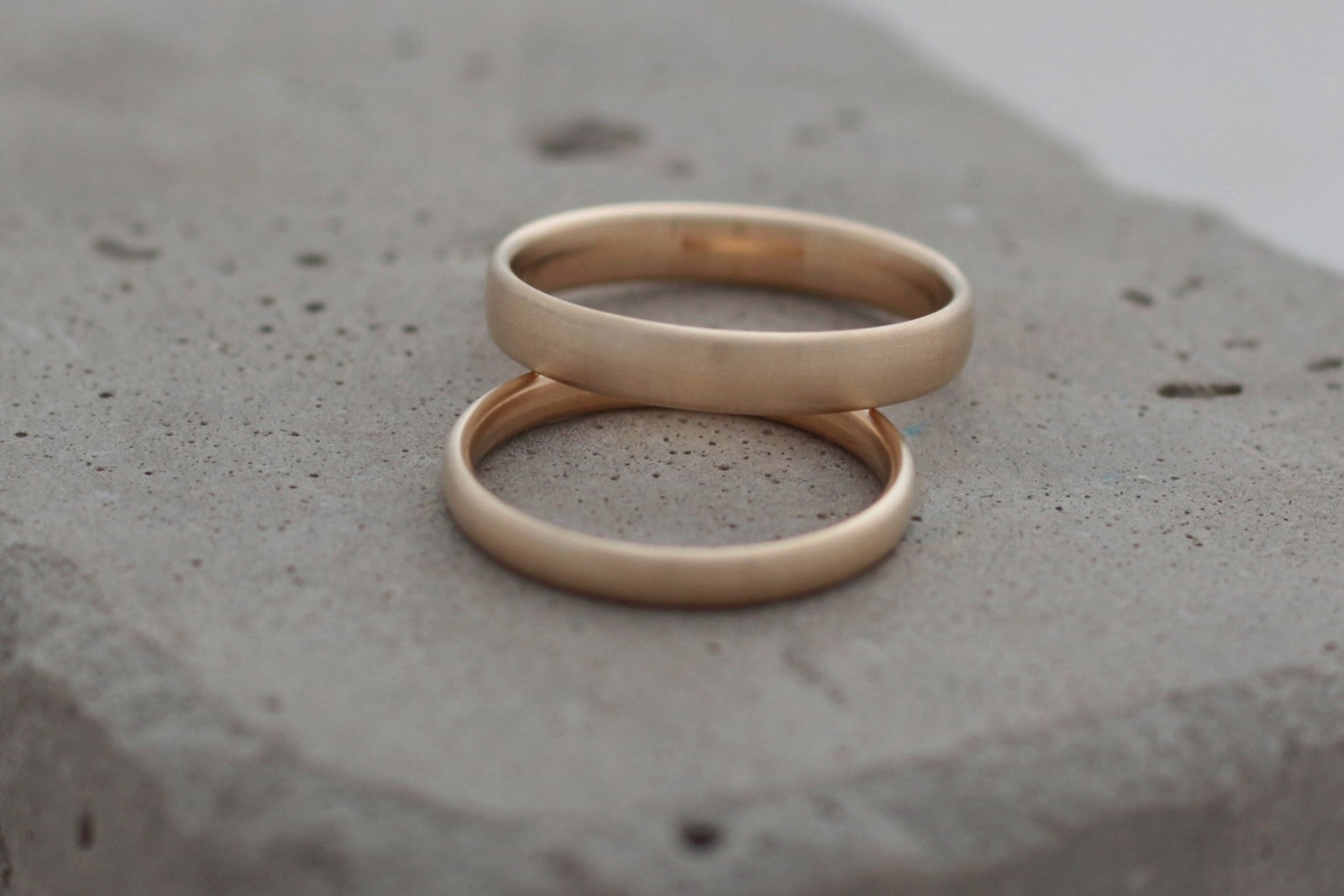 Roségold Eheringe (333/585/750) | gehämmert, oval, rund, abgerundet, gewölbt - Goldschmiede Miret