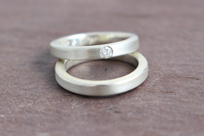 Silber Eheringe (925) | Eheringe mit Vorsteckring | Kugelring | mit Brillant - Goldschmiede Miret