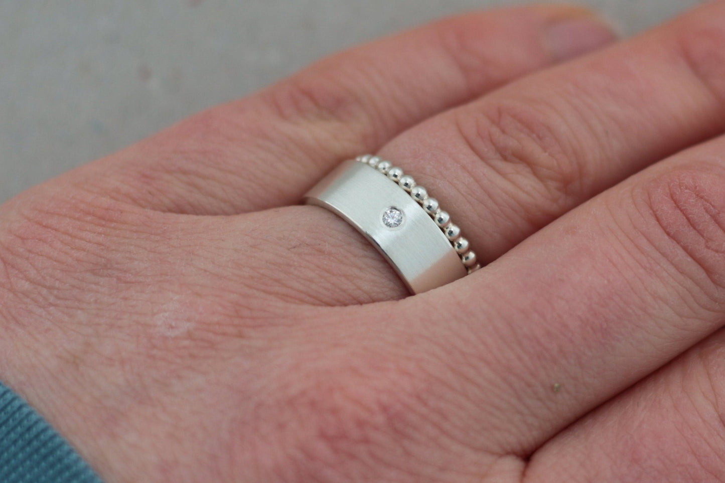 Silber Eheringe (925) | mit Brillant und Vorsteckring | breit, gerade, schlicht, kantig - Goldschmiede Miret