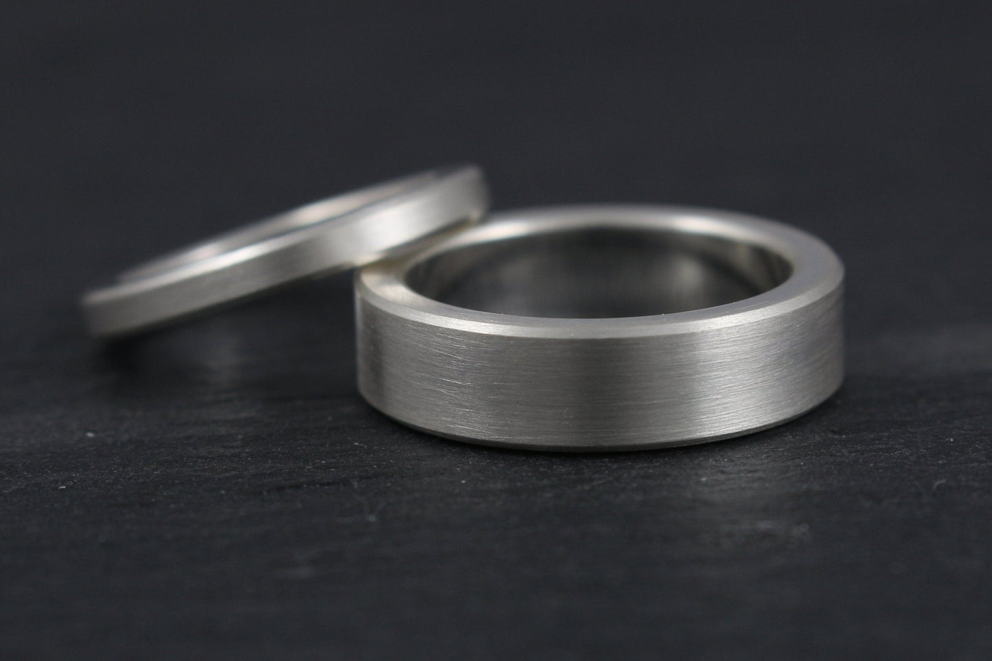 Silber Eheringe (925) | schmal, breit, gerade, kantig, schlicht, geradlinig - Goldschmiede Miret