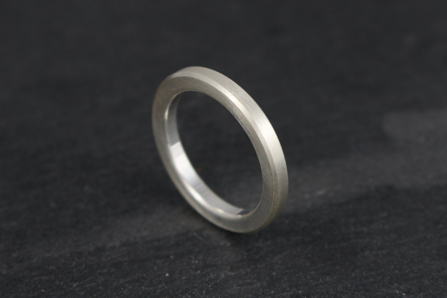 Silber Eheringe (925) | schmal, breit, gerade, kantig, schlicht, geradlinig - Goldschmiede Miret