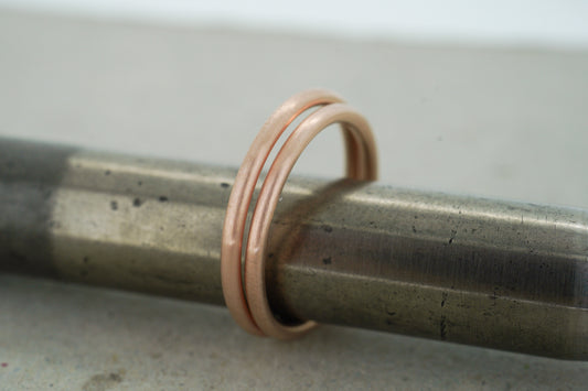 Schmale Eheringe aus Rotgold (2/2mm)