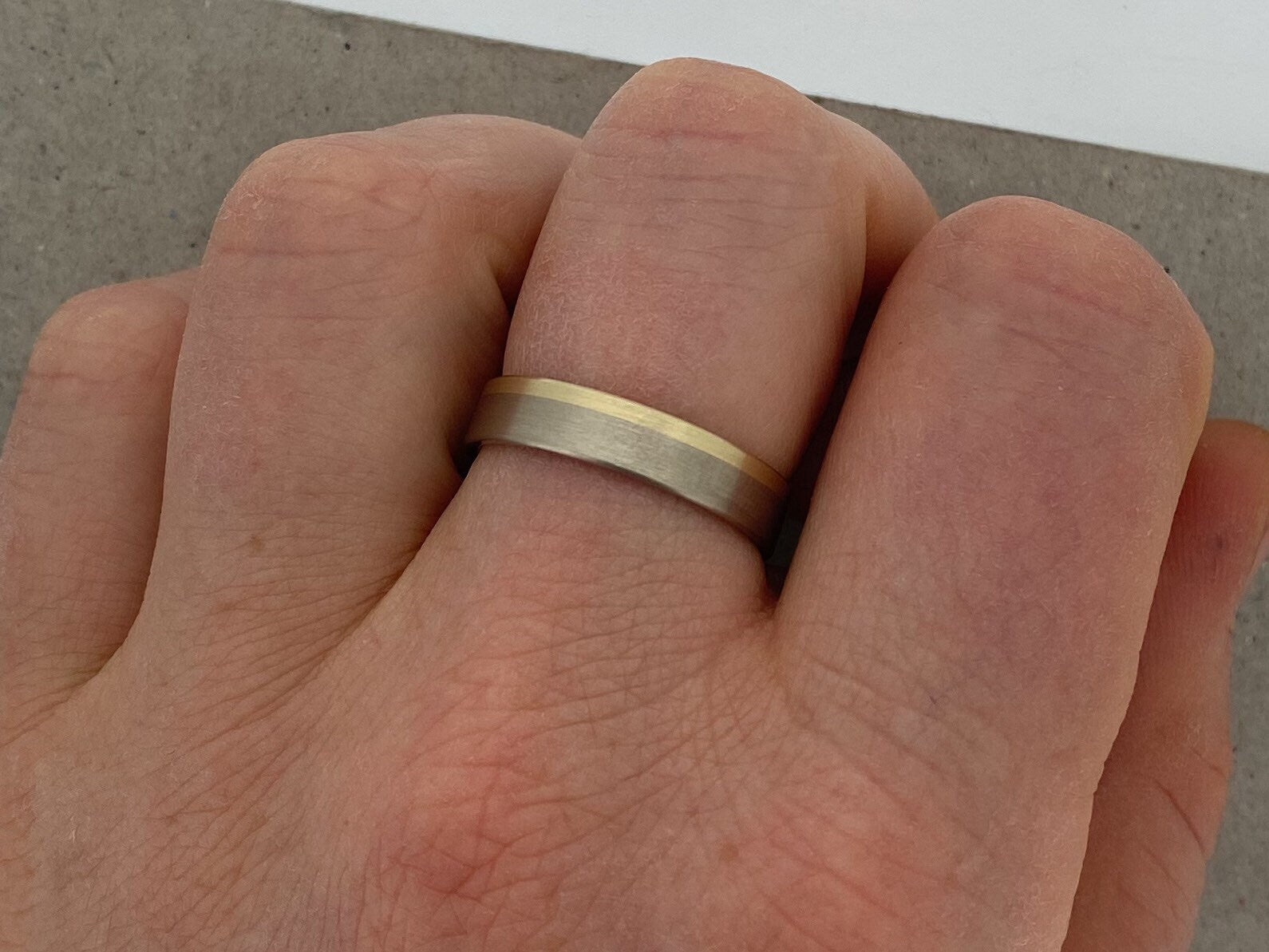 Zweifarbige Eheringe streifen, Palladium und Gelbgold