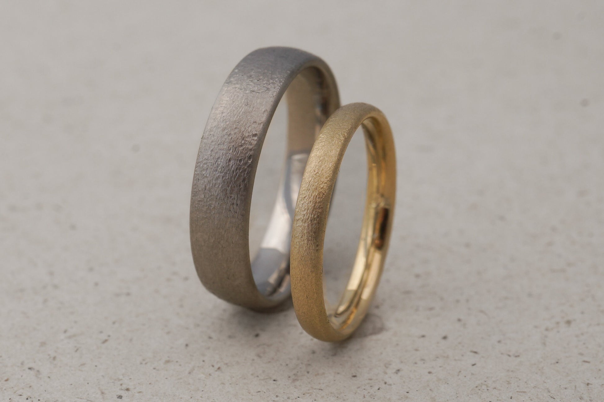 Trauringe Gelbgold und Platin