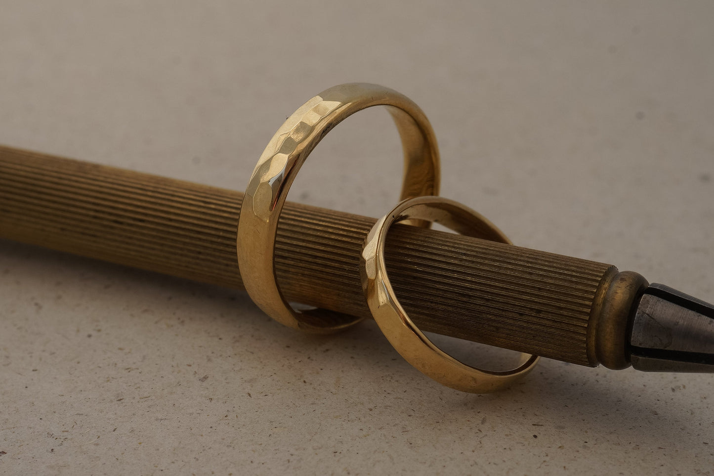 Gelbgold Eheringe, oval, nachhaltig (3,5/4,5mm)