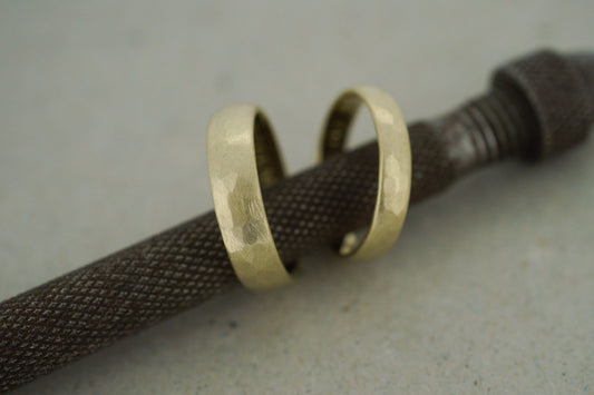 Gelbgold (333/585/750) Eheringpaar | gehämmert - Goldschmiede Miret