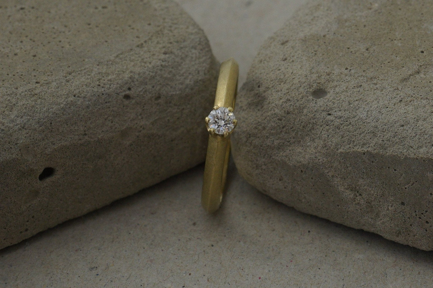 Gelbgold Antragsring (585) | mit 6 Krappen - Goldschmiede Miret