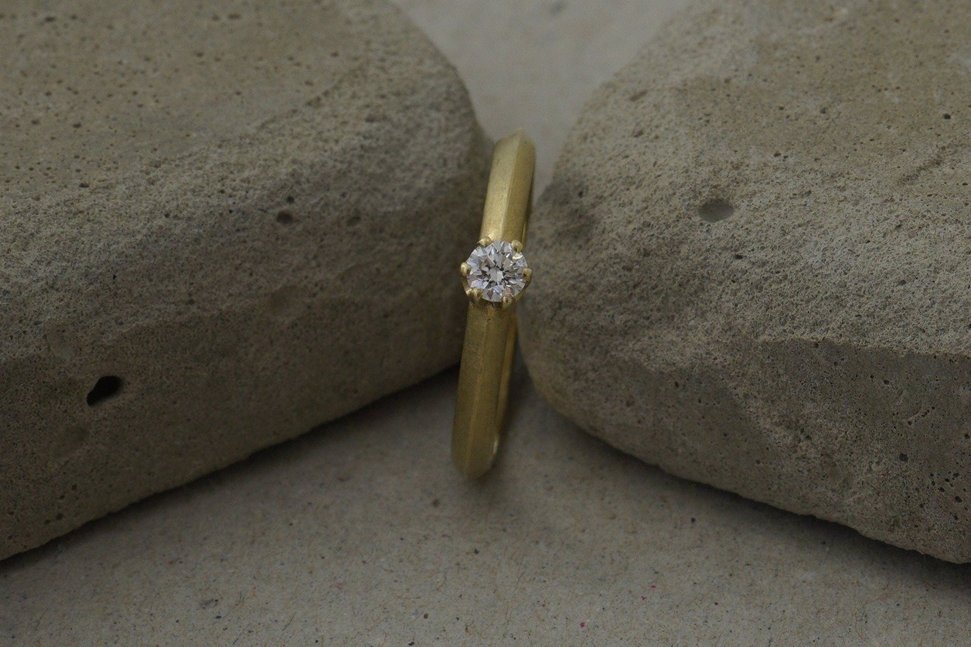 Gelbgold Antragsring (585) | mit 6 Krappen - Goldschmiede Miret
