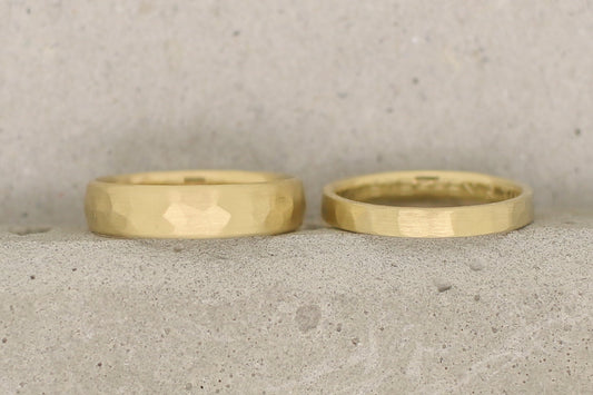 Gelbgold Eheringe (333/585/750) | gehämmert | gerades und ovales Profil - Goldschmiede Miret