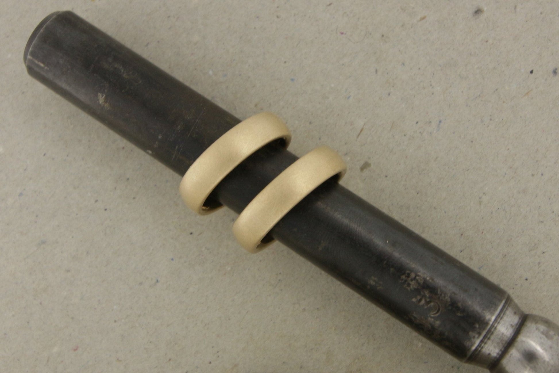 Gelbgold Eheringe (585/333/750) | klassisch | oval, gerundet, matt, gewölbt, breit, schwer - Goldschmiede Miret