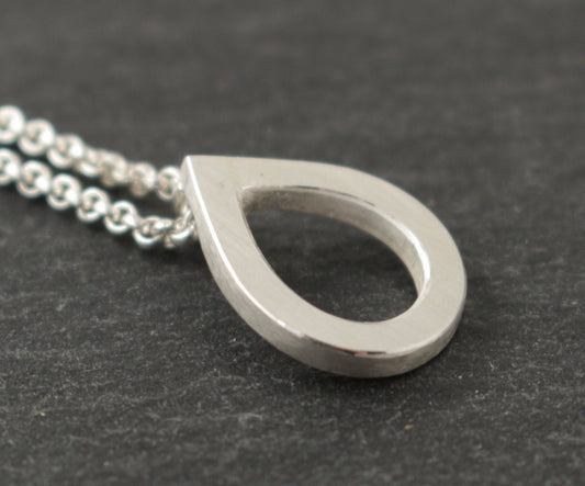 Kette mit Tropfen | Silber - Goldschmiede Miret