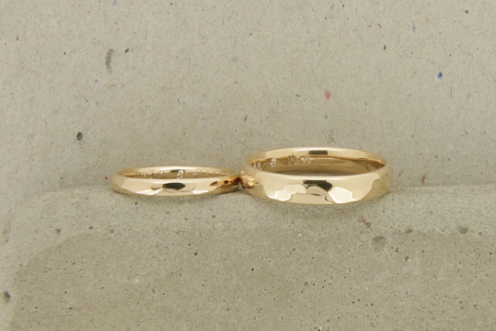 Roségold Eheringe (333/585/750) | gehämmert | Hammerschlag | oval, rund, abgerundet, gewölbt - Goldschmiede Miret