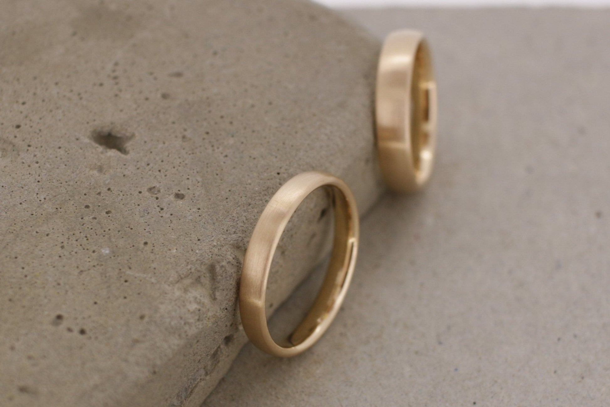 Roségold Eheringe (585) | schlichte Ringe - Goldschmiede Miret