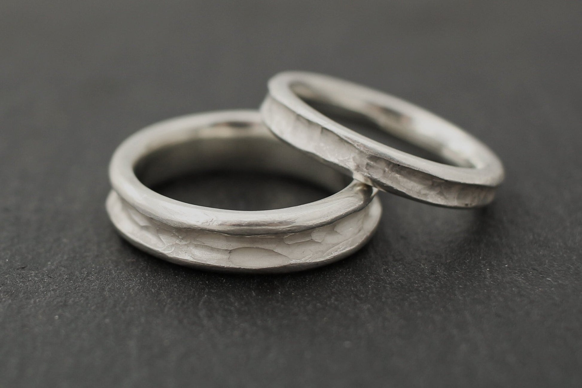Silber Eheringe (925) | außergewöhnlich Trauringe | schlicht, organisch - Goldschmiede Miret
