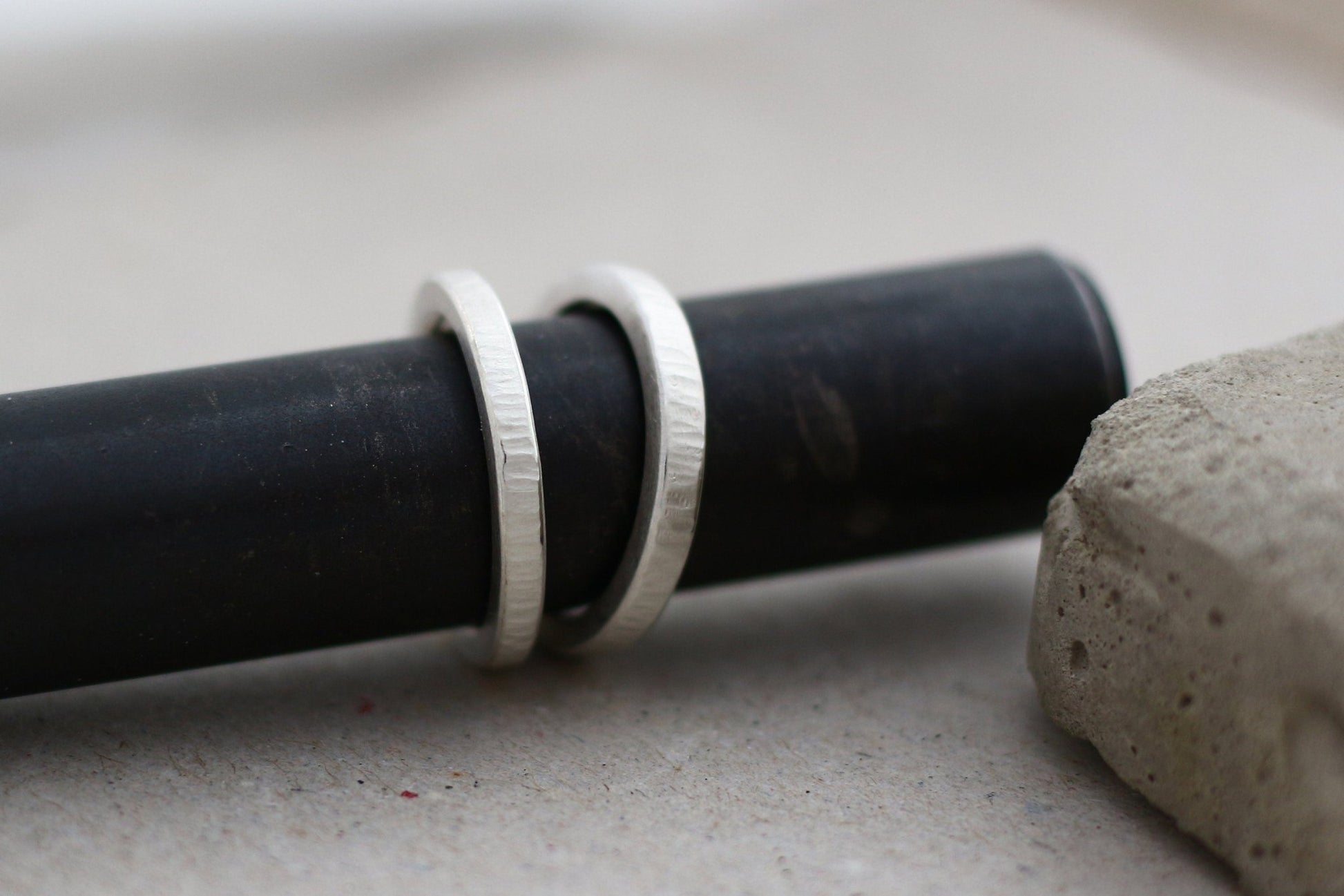 Silber Eheringe (925) | gehämmert, strukturiert - Goldschmiede Miret