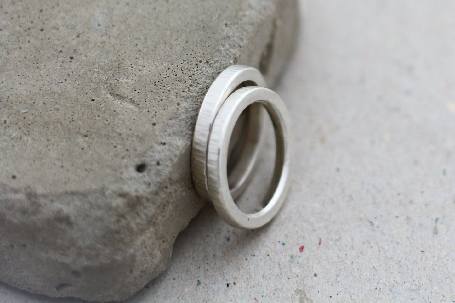 Silber Eheringe (925) | gehämmert, strukturiert - Goldschmiede Miret