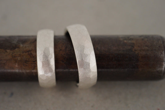 Silber Eheringe (925) | gehämmerter Oberfläche - Goldschmiede Miret
