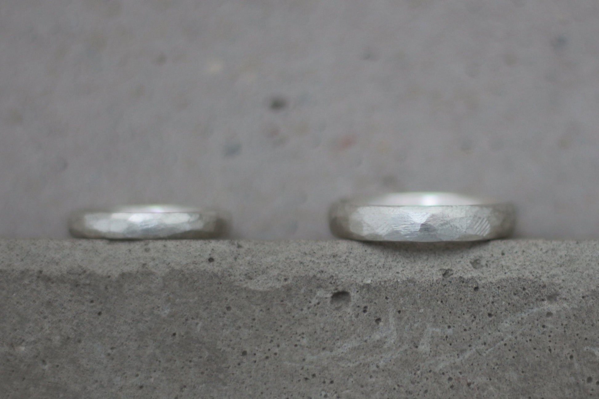 Silber Eheringe (925) | gehämmerter Oberfläche | 3 mm 4mm - Goldschmiede Miret