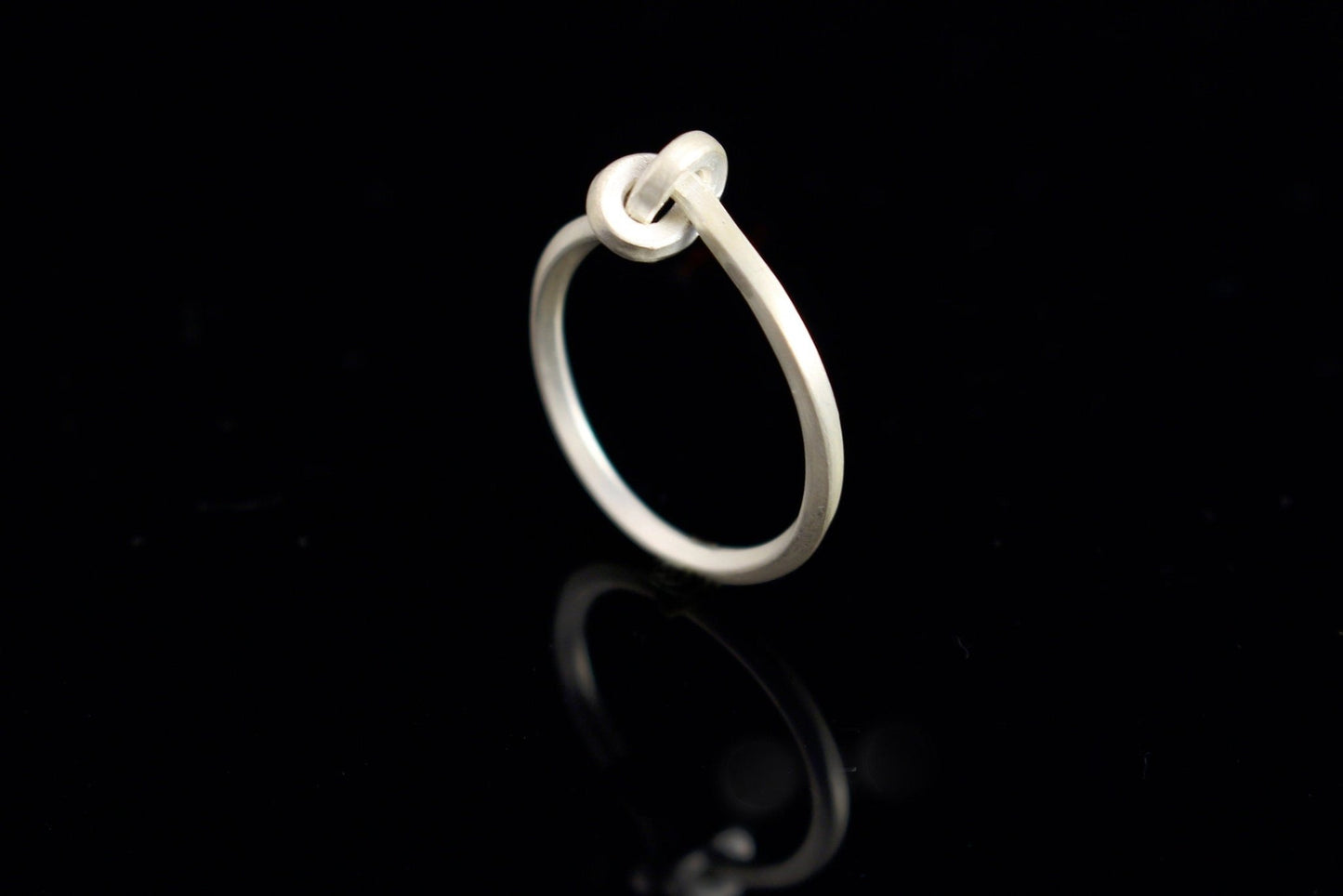 Silber Knotenring (925) | Verlobungsring - Goldschmiede Miret