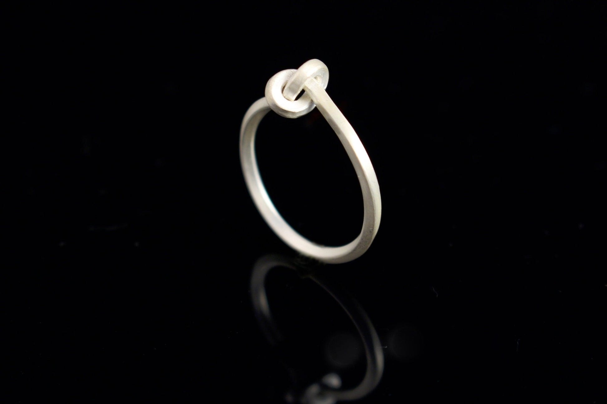 Silber Knotenring (925) | Verlobungsring - Goldschmiede Miret