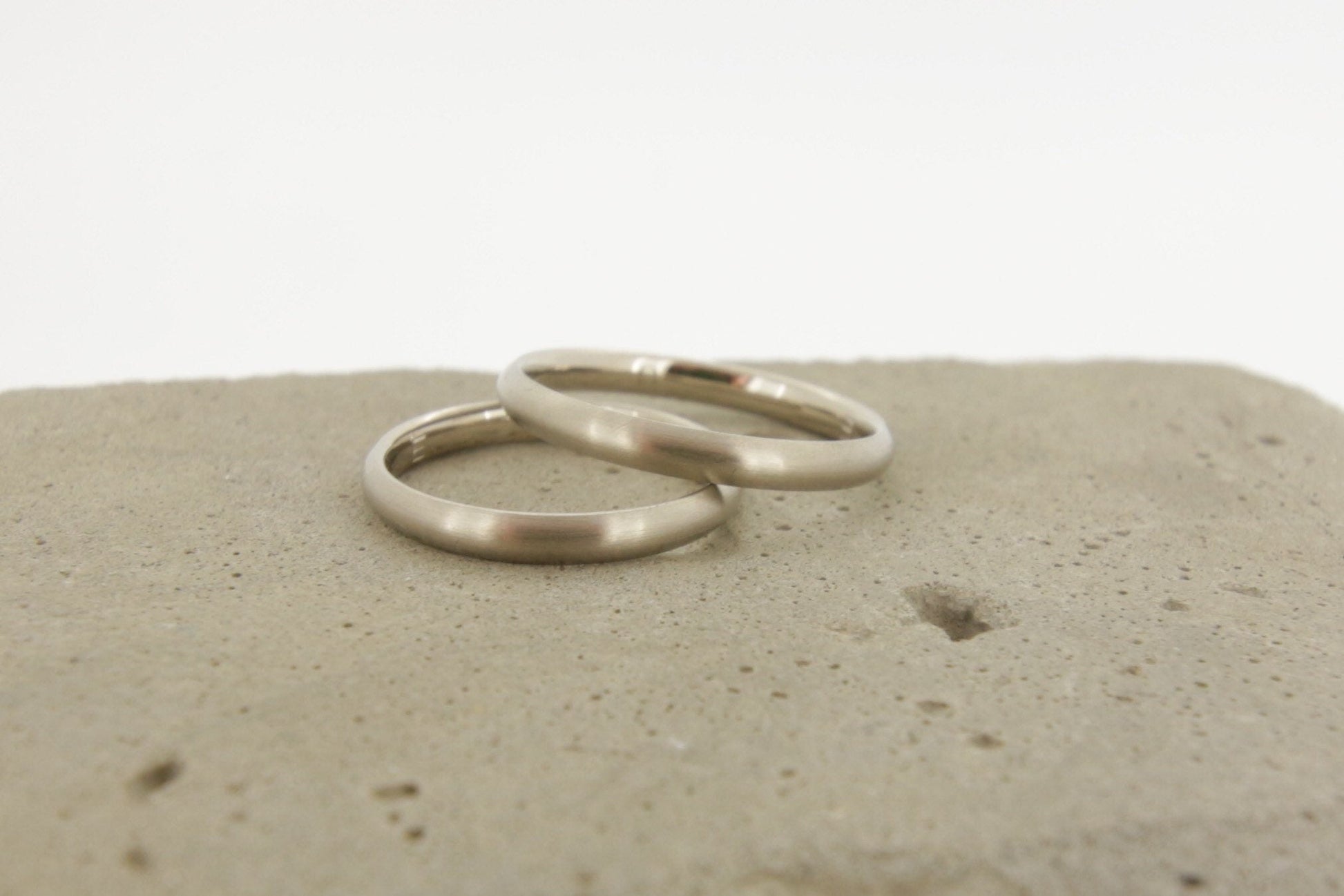 Weißgold Eheringe (333/585/750/Fairtrade) | 3mm | schmal, oval, gerundet, klassisch - Goldschmiede Miret